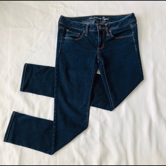 👖 American Eagle Skinny Stretch Jeans - Picture 2 of 3